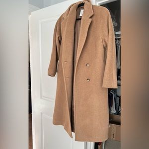 Aritzia Babaton slouch coat (older version) size 2